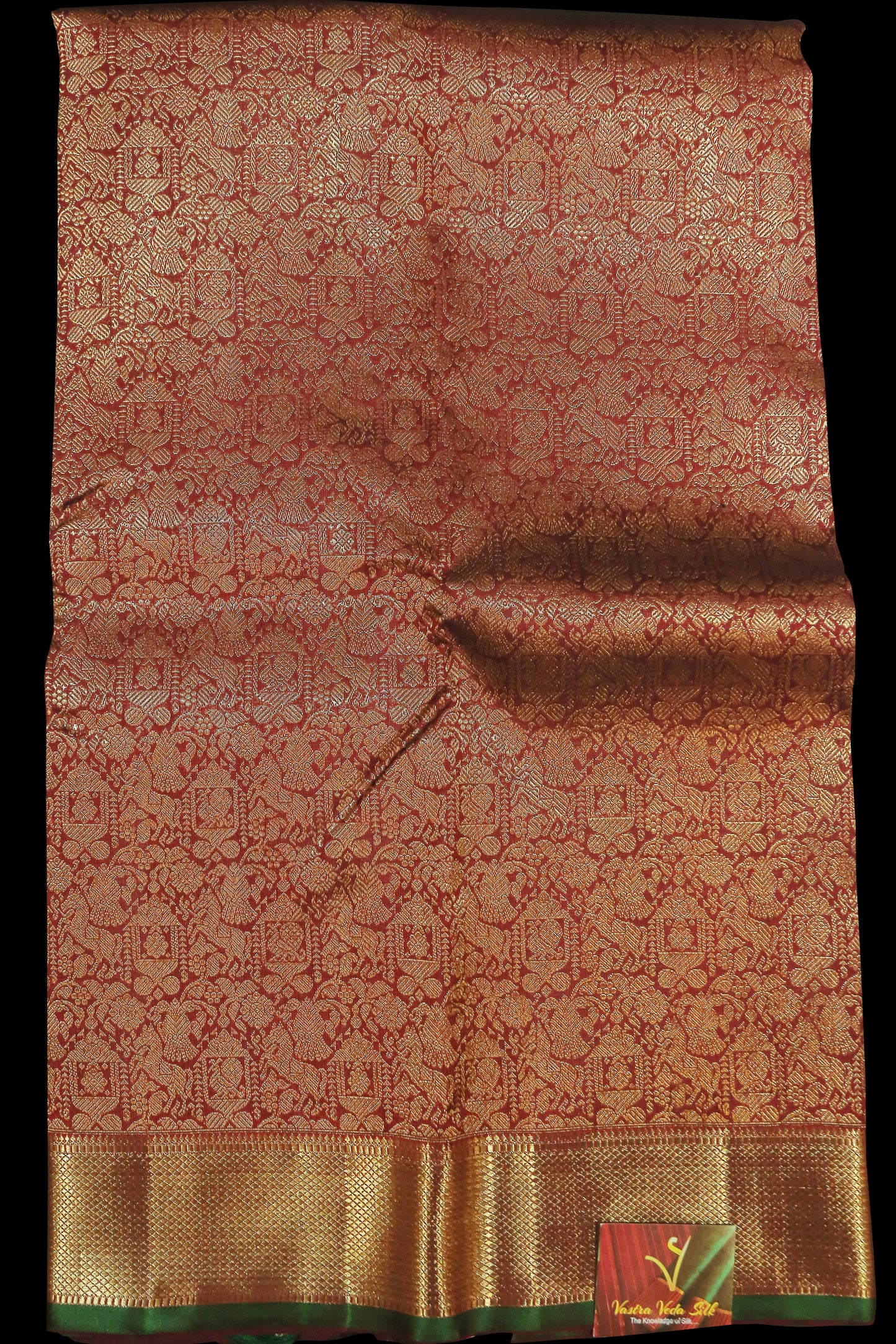 Arakku bridal saree