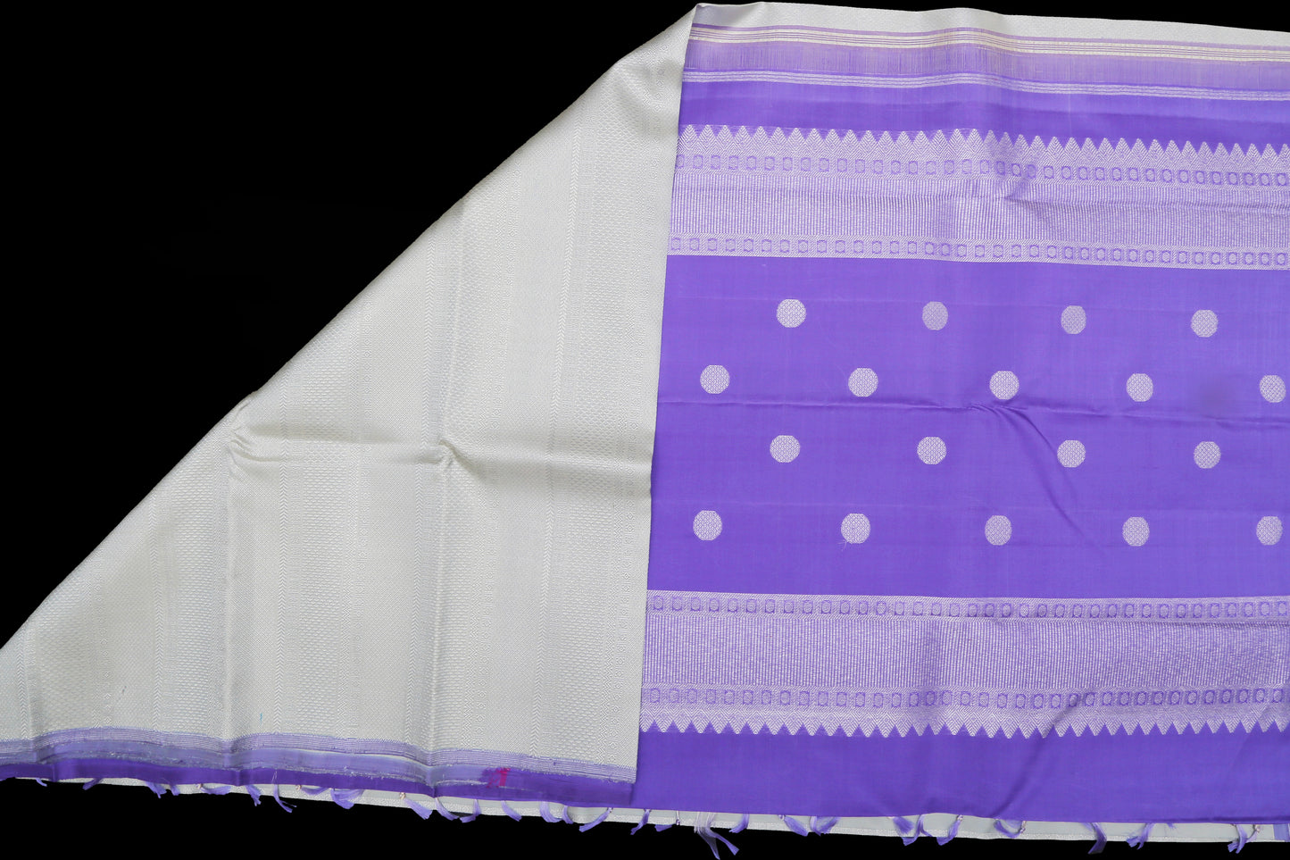 Silver tissue looks saree