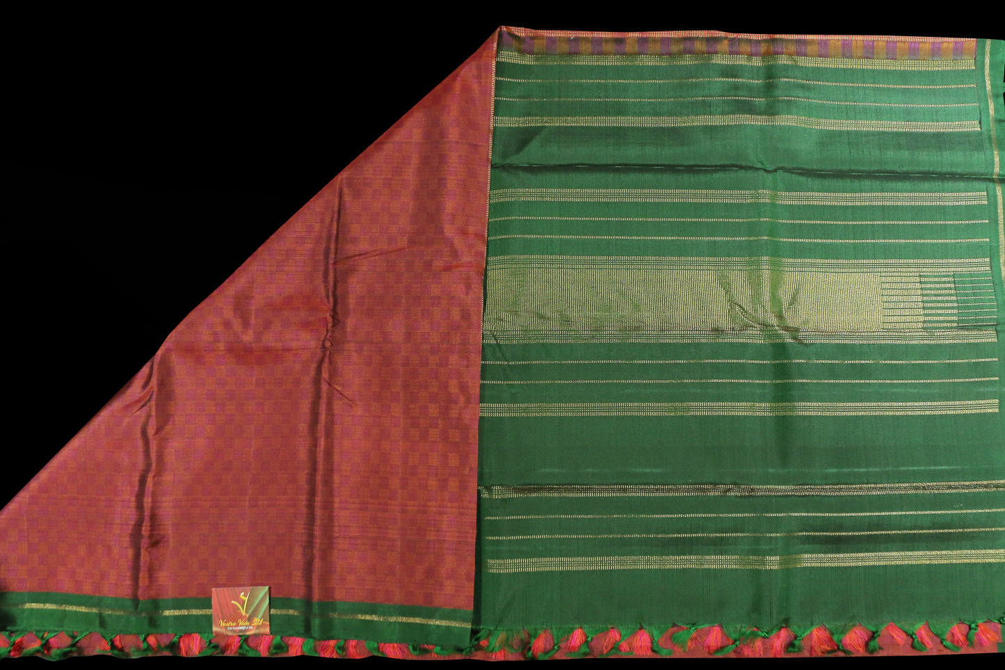 Paimadi kattam maroon