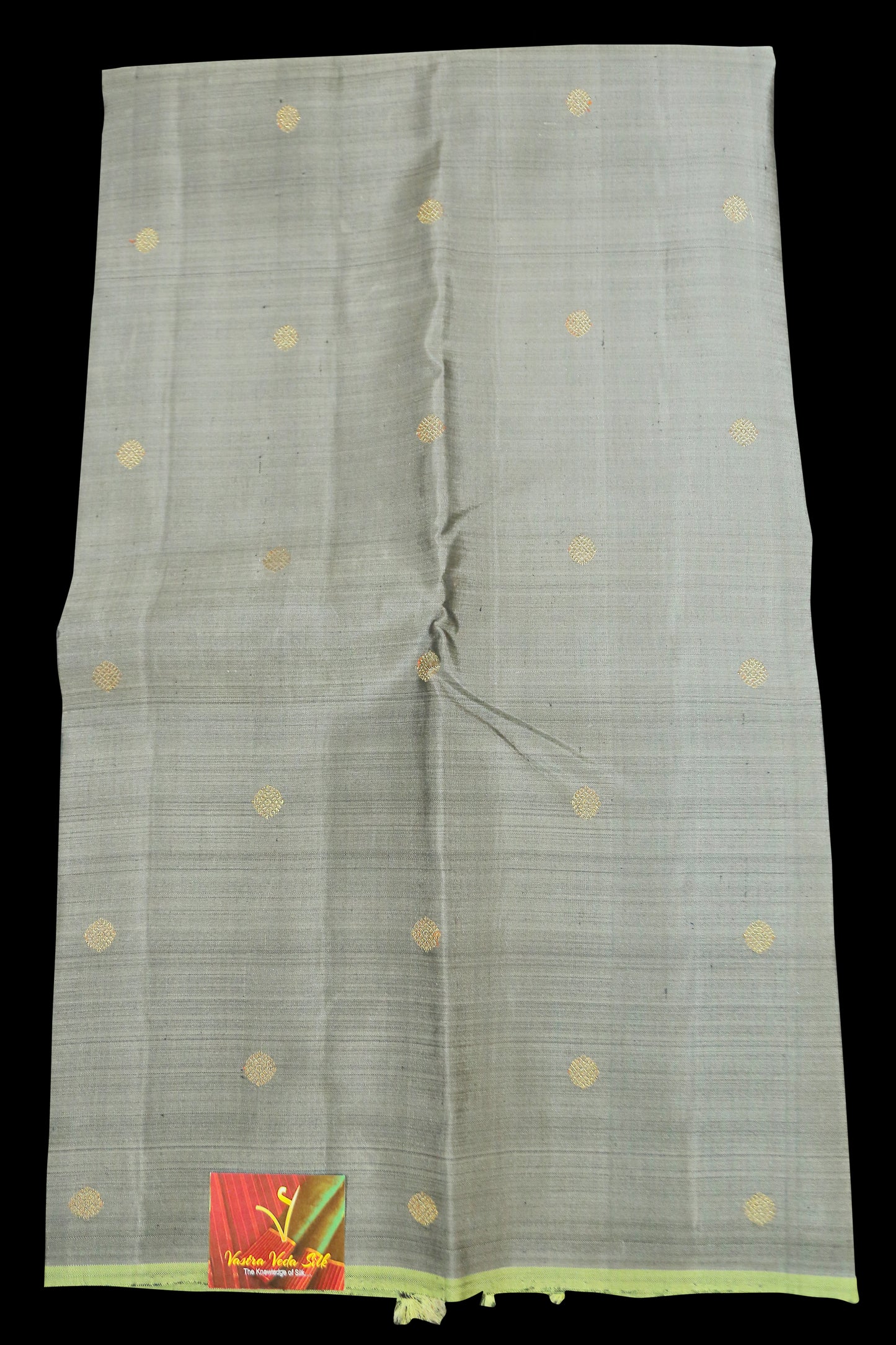 Grey with apple green Borderless saree