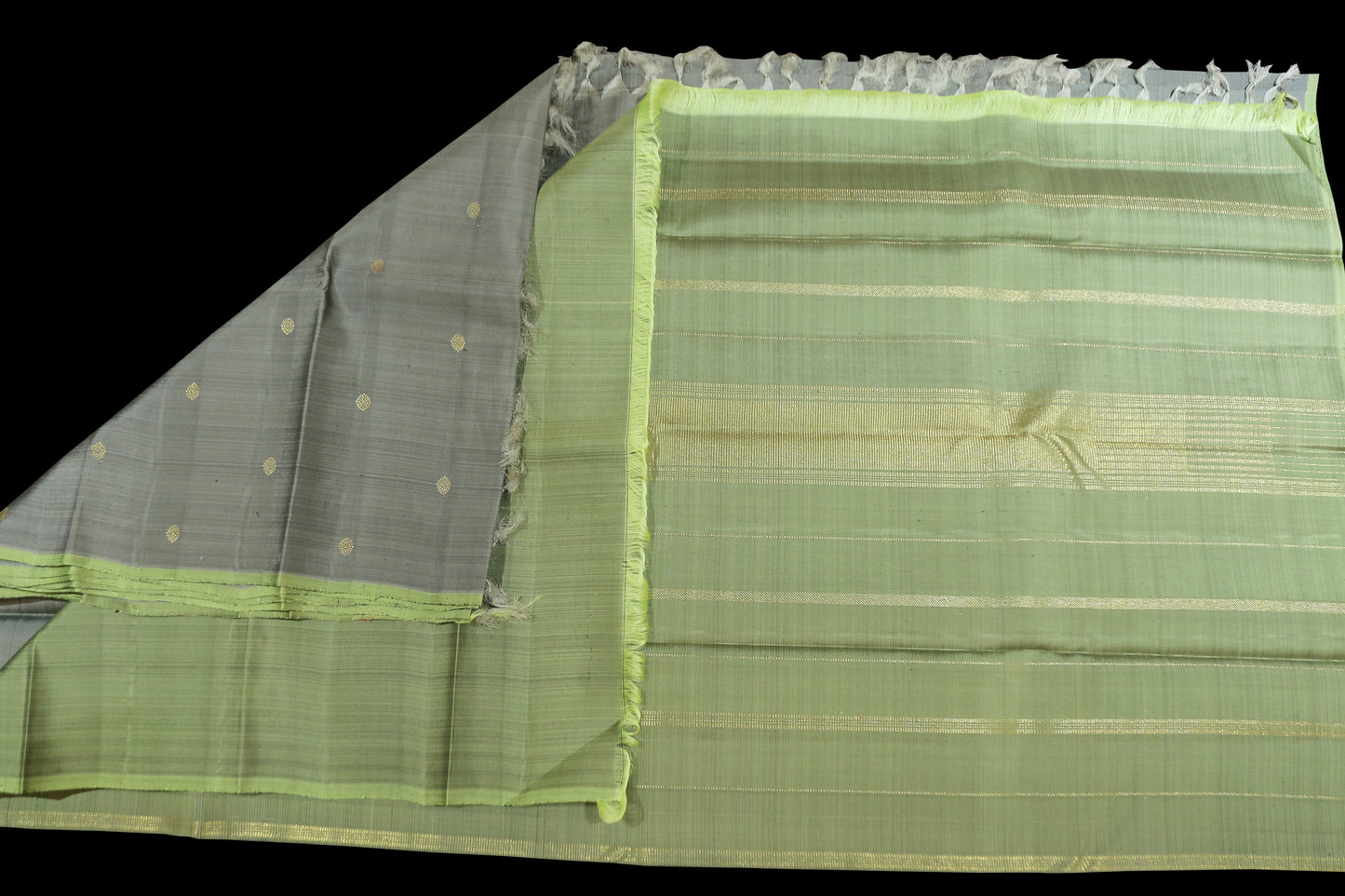 Grey with apple green Borderless saree