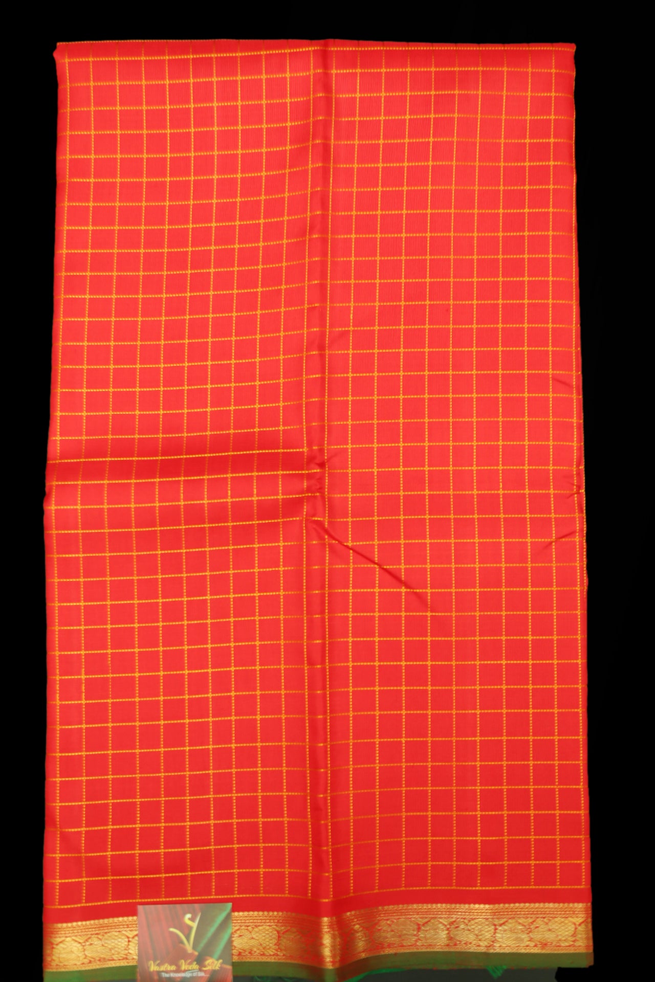 Coral red with meroon saree