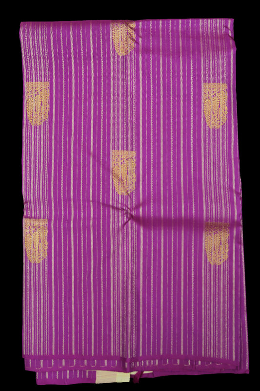 Vadamalli with half while color saree