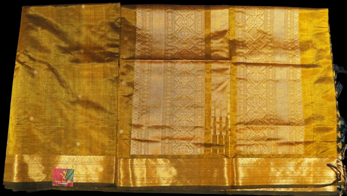 Vintage golden green saree