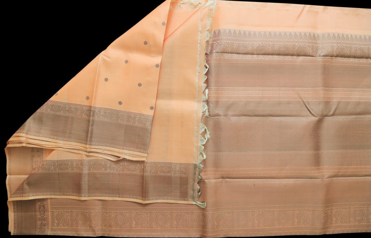 Peach shade saree