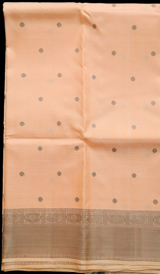 Peach shade saree