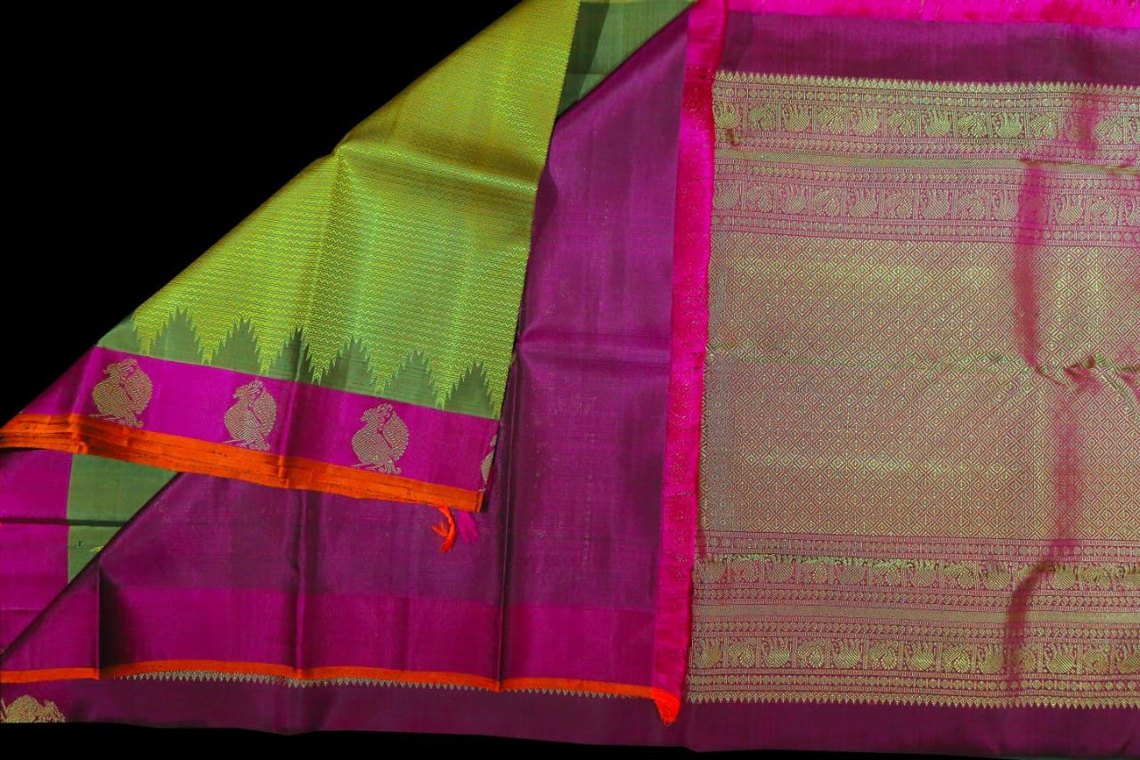 Thread work veldhari saree