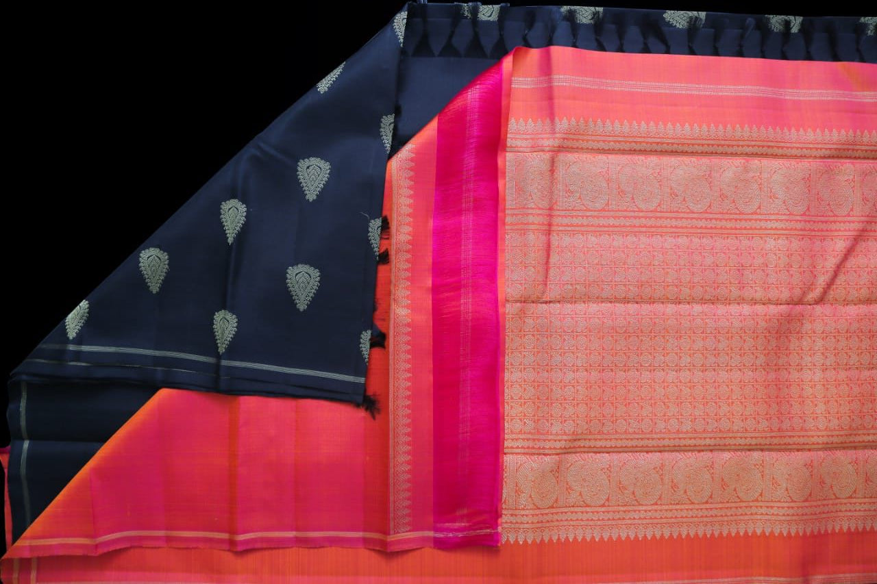 Black saree