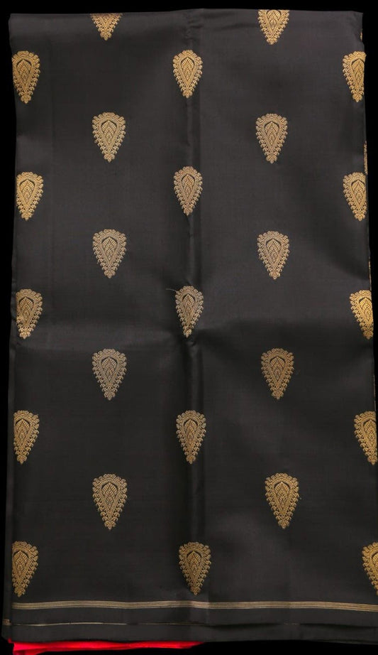 Black saree